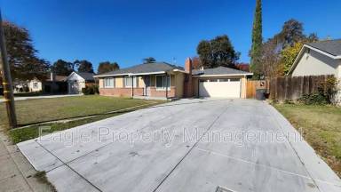 Main picture of 213 W Norwich Dr