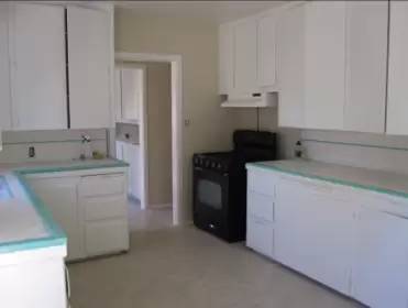 Main picture of 500 E Commonwealth Ave