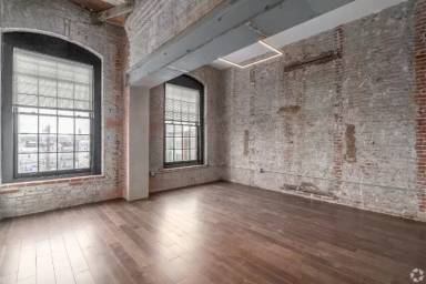 Main picture of 173 W Berks St
