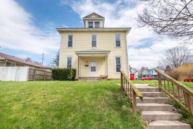 Main picture of 138 N Madison Rd