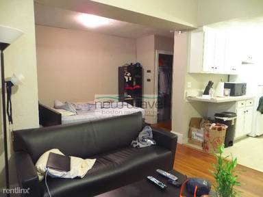 Main picture of 224 Commonwealth Ave