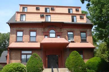 Main picture of 420 S Graham St