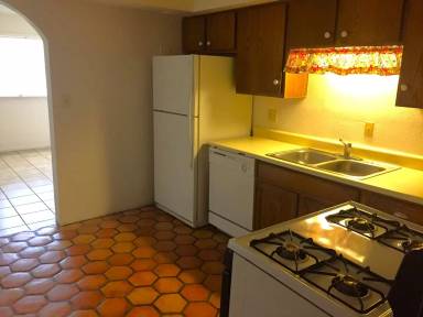 Main picture of 1129 S Stratton Ln