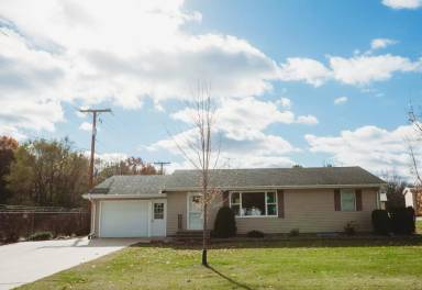 Main picture of 2920 20th St SE