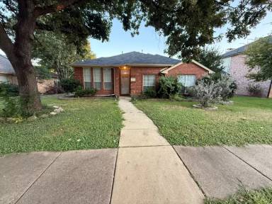 Main picture of 1022 Dickens Ln