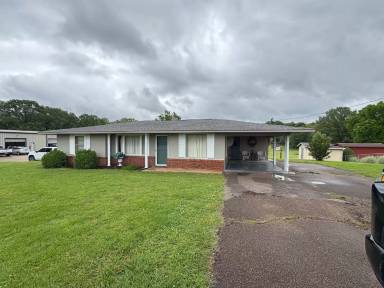 Main picture of 12304 Highway 45