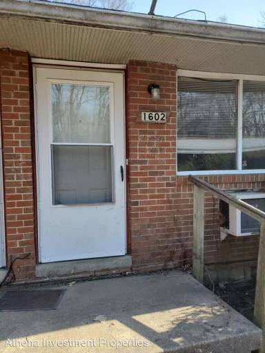 Main picture of 1602 Dewitt Dr