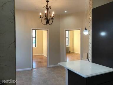Main picture of 5443 Metropolitan Ave