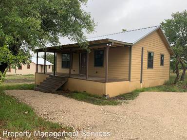 Main picture of 25 Hill Country Cabin Ln