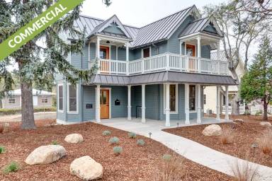 Main picture of 209 Oak St