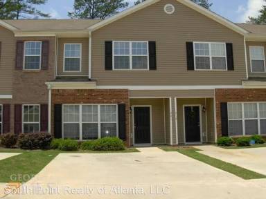 Main picture of 221 Shenandoah Dr