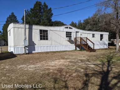 Main picture of 43 Sandy Ln