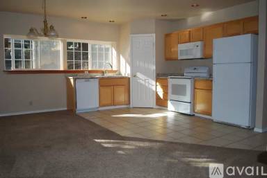 Main picture of 141 SW 17th St