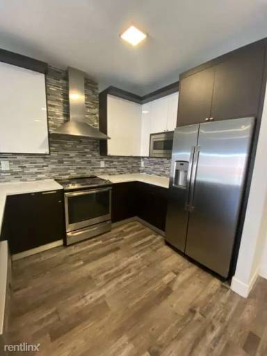 Main picture of 151 71st St