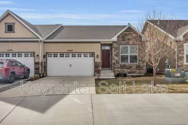 Main picture of 13696 S Glengarry Ln
