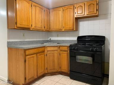 Main picture of 166 Seaview Ave