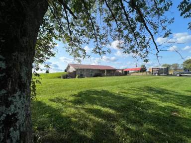 Main picture of 2163 Bull Run Rd