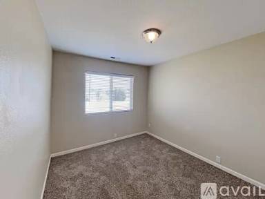Main picture of 2905 186th St E