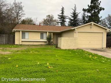 Main picture of 5846 Pikes Peak Way