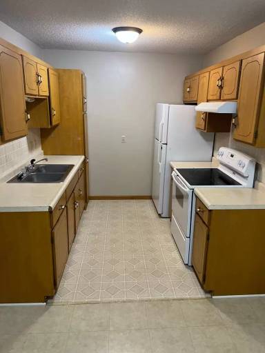 Main picture of 117 S Meridian St