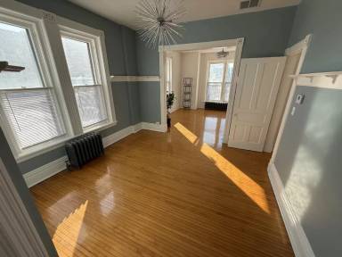 Main picture of 512B Market St