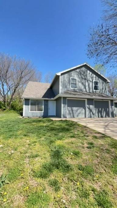 Main picture of 826-835 Elizabeth Ct