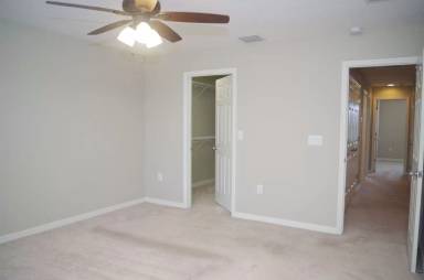 Main picture of 7089 Towne Lake Rd