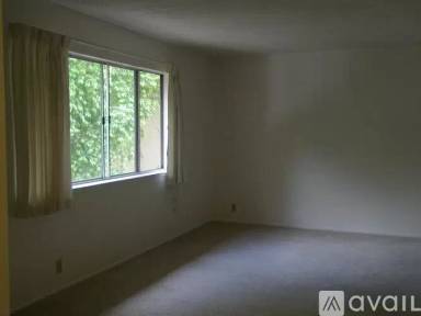 Main picture of 1411 Drake Dr