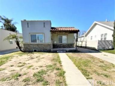 Main picture of 6307 S Harcourt Ave