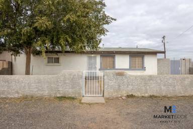 Main picture of 9232 W Mobile Ave