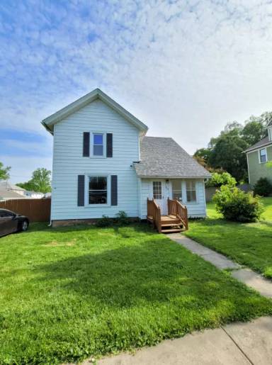 Main picture of 206 W Mississippi Ave