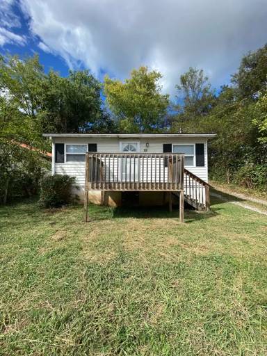 Main picture of 438 Jarnigan St