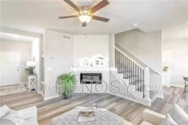 Main picture of 4005 NE 2nd Ln