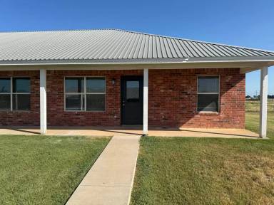 Main picture of 418 County Road 428