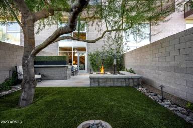 Main picture of 4745 N Scottsdale Rd