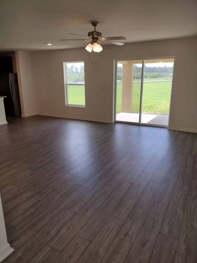 Main picture of 5241 Fez Ct