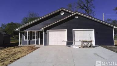 Main picture of 517 Apple St