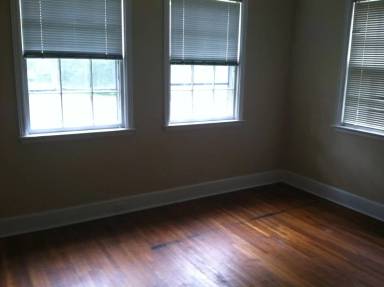 Main picture of 504B Graymont Ave