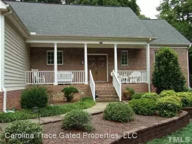 Main picture of 1791 Irish Blvd