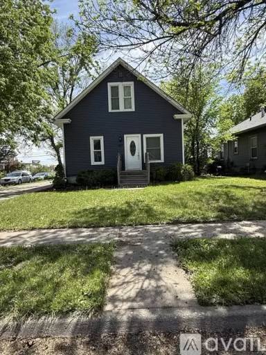 Main picture of 617 W Q St