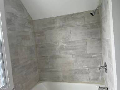 Main picture of 900 E Grand Blvd