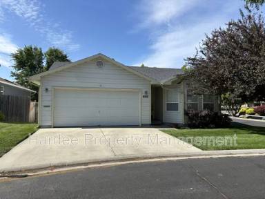 Main picture of 688 S Gamay Ln