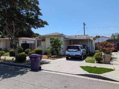 Main picture of 492 E Ellis St