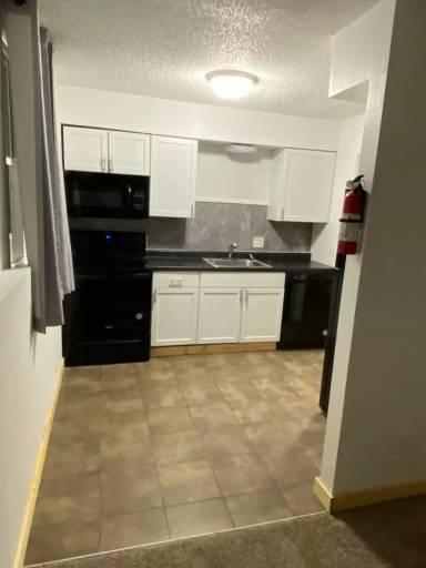 Main picture of 403 Melody Ln