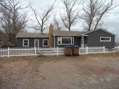 Main picture of 1573 Riverside Dr