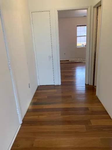 Main picture of 7200 Kennedy Ave