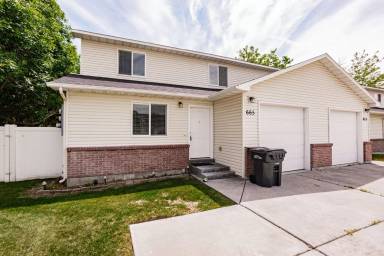 Main picture of 665 Meppen Dr