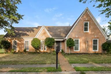 Main picture of 7576 Dexter Run Cir