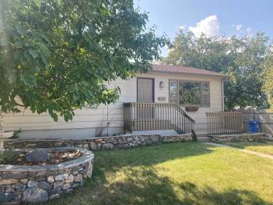 Main picture of 1701 Lodge St