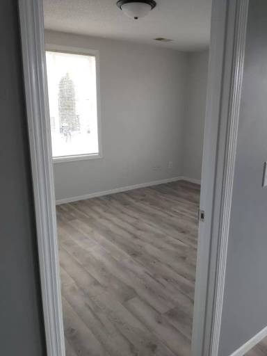 Main picture of 206 Lawler Ave S